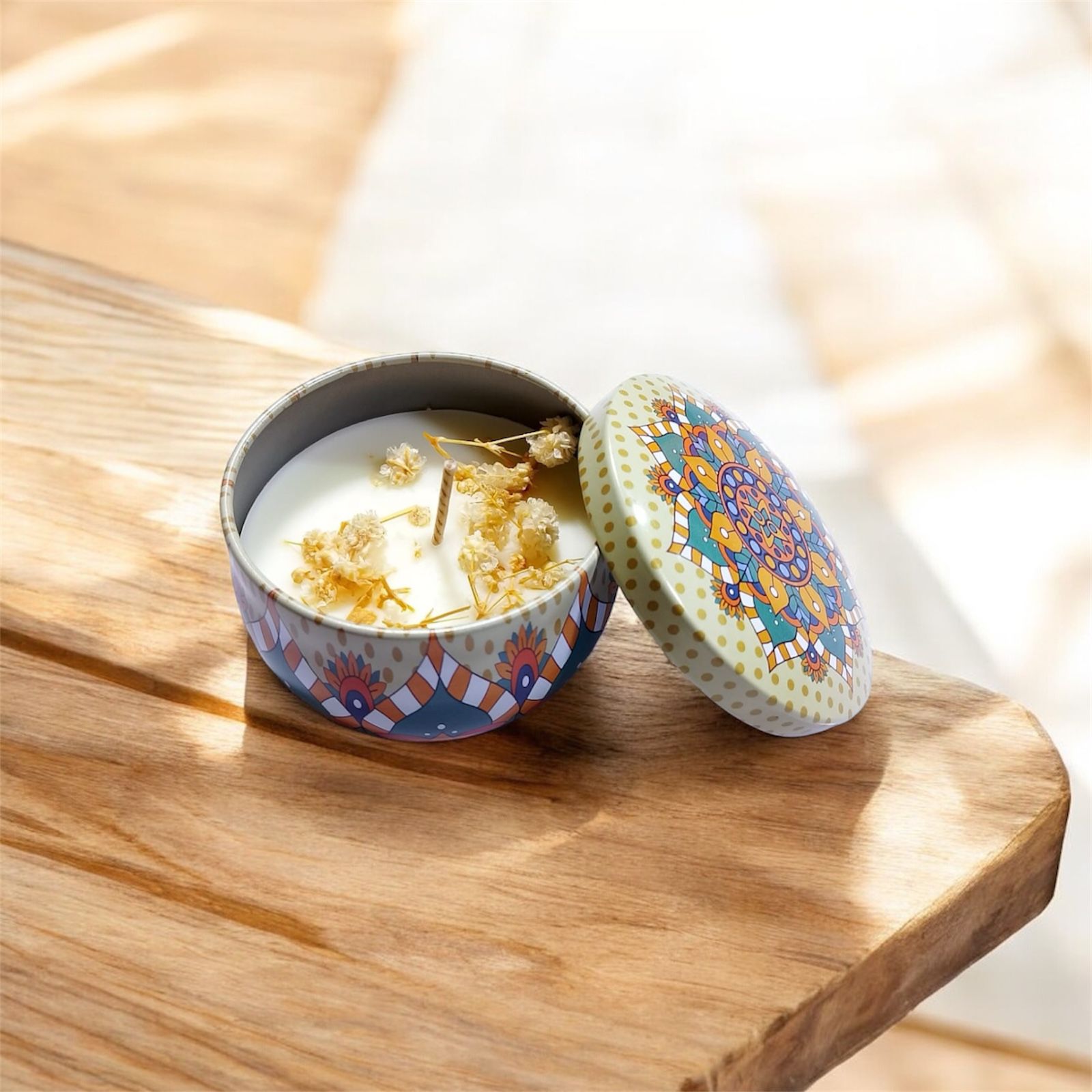Metalic Pots Scented Candle 🕯️