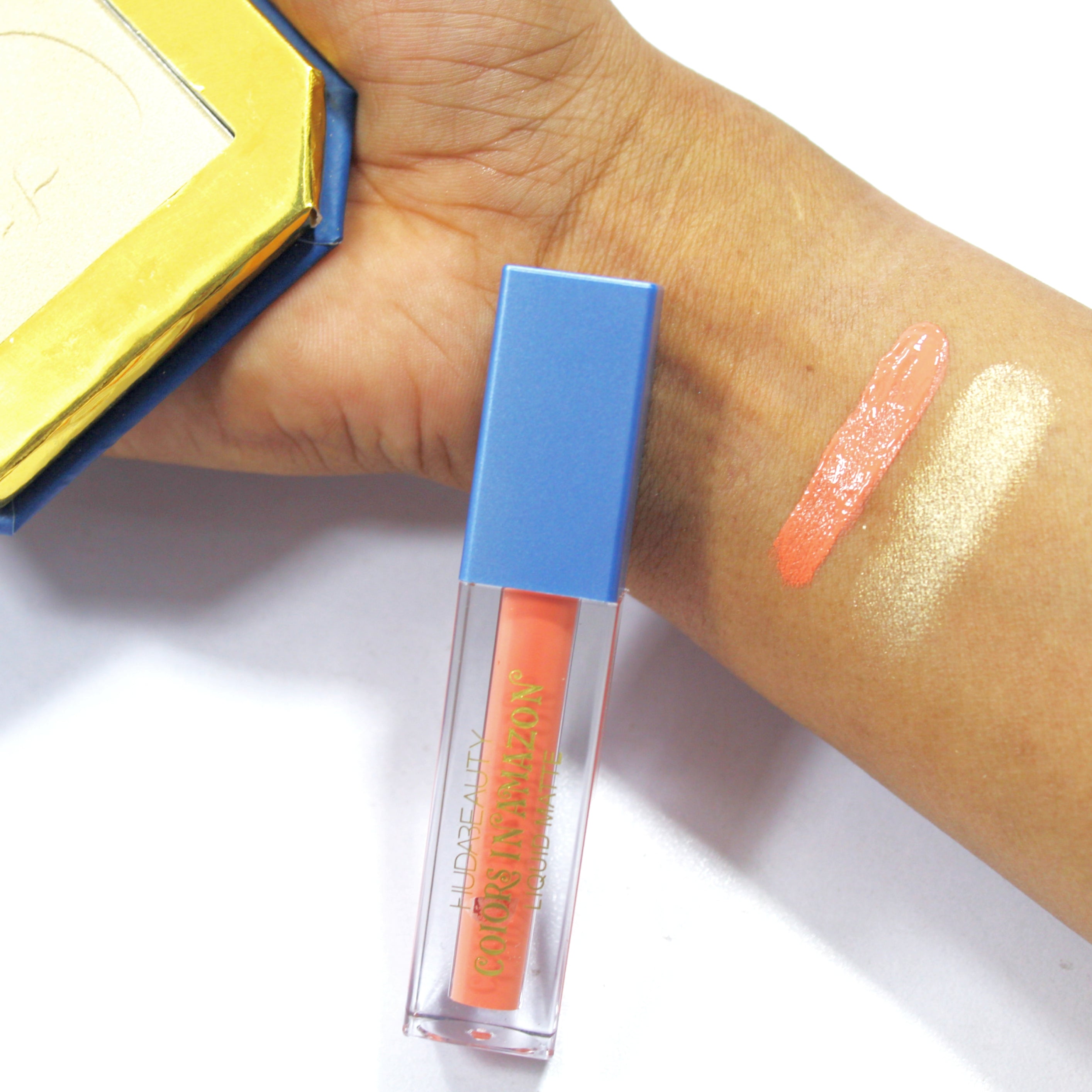 HIGHLIGHTER PALETTE AND GLOSS BY HUDA BEAUTY