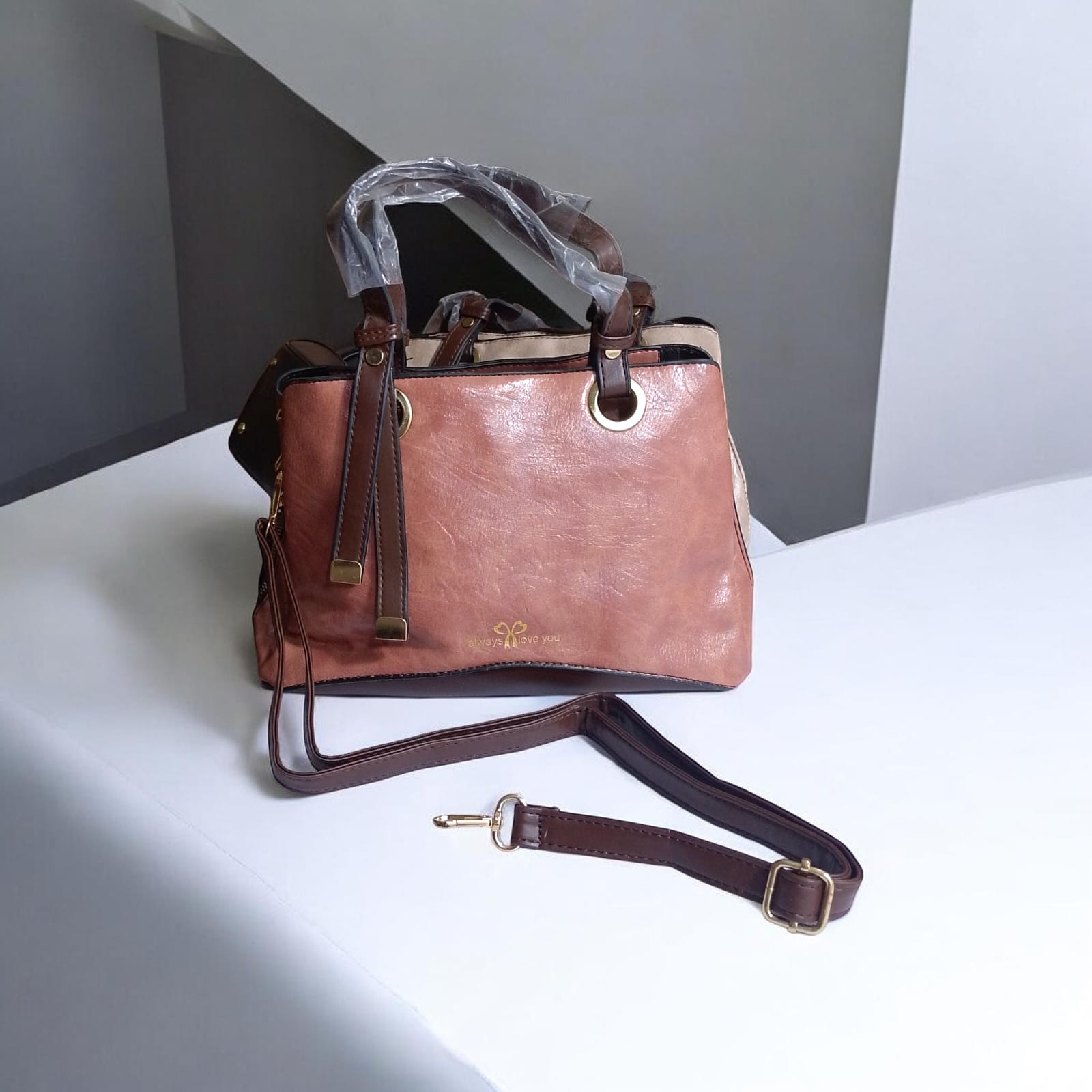 Leather Hand Bag 02