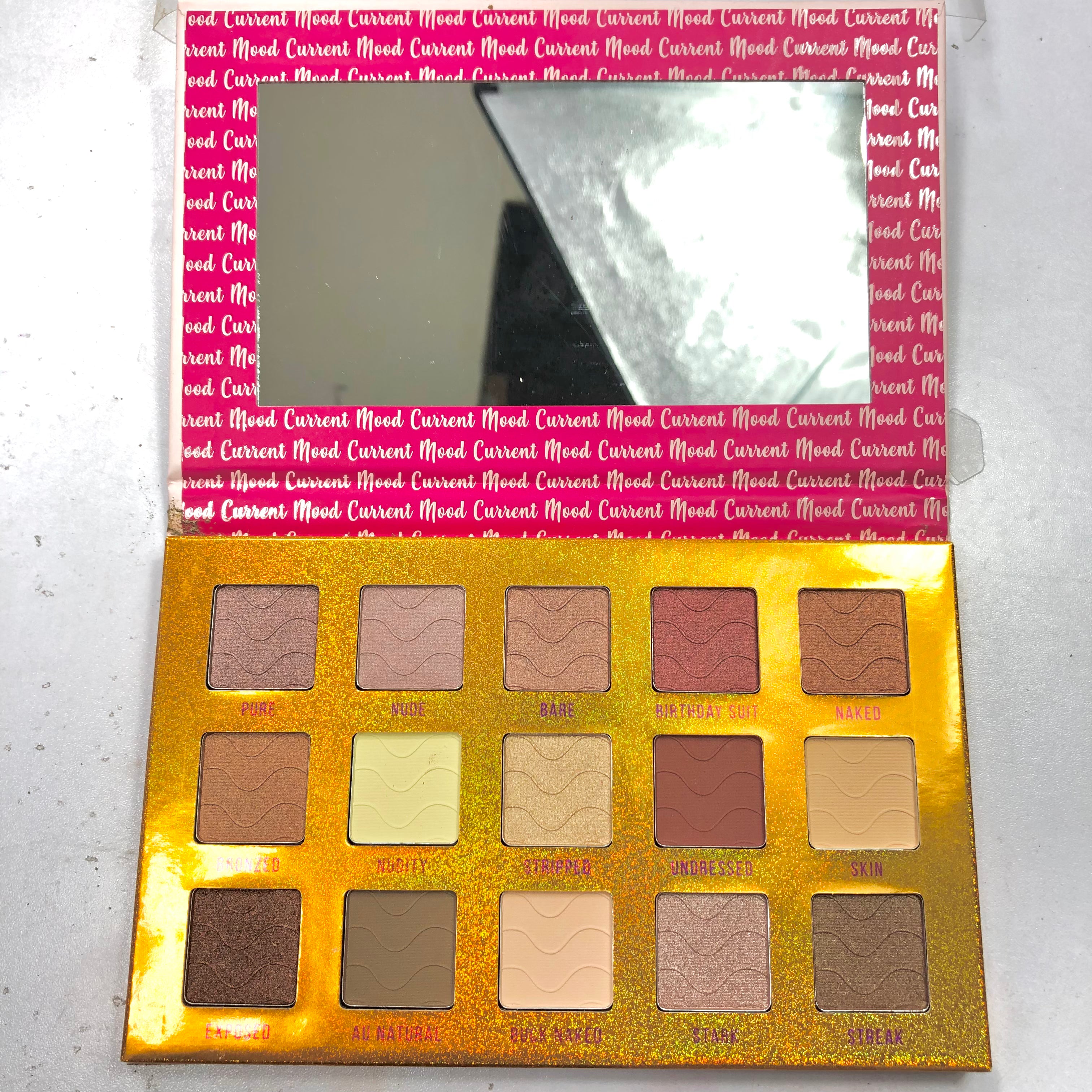 EYE SHADOW PALETTE NUDE MOOD MATTE AND SHIMMER