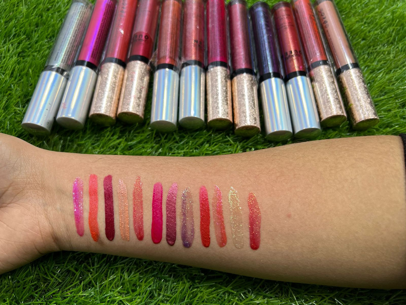 LIP GLOSS SUGAR QUEEN 12 PCS DEAL