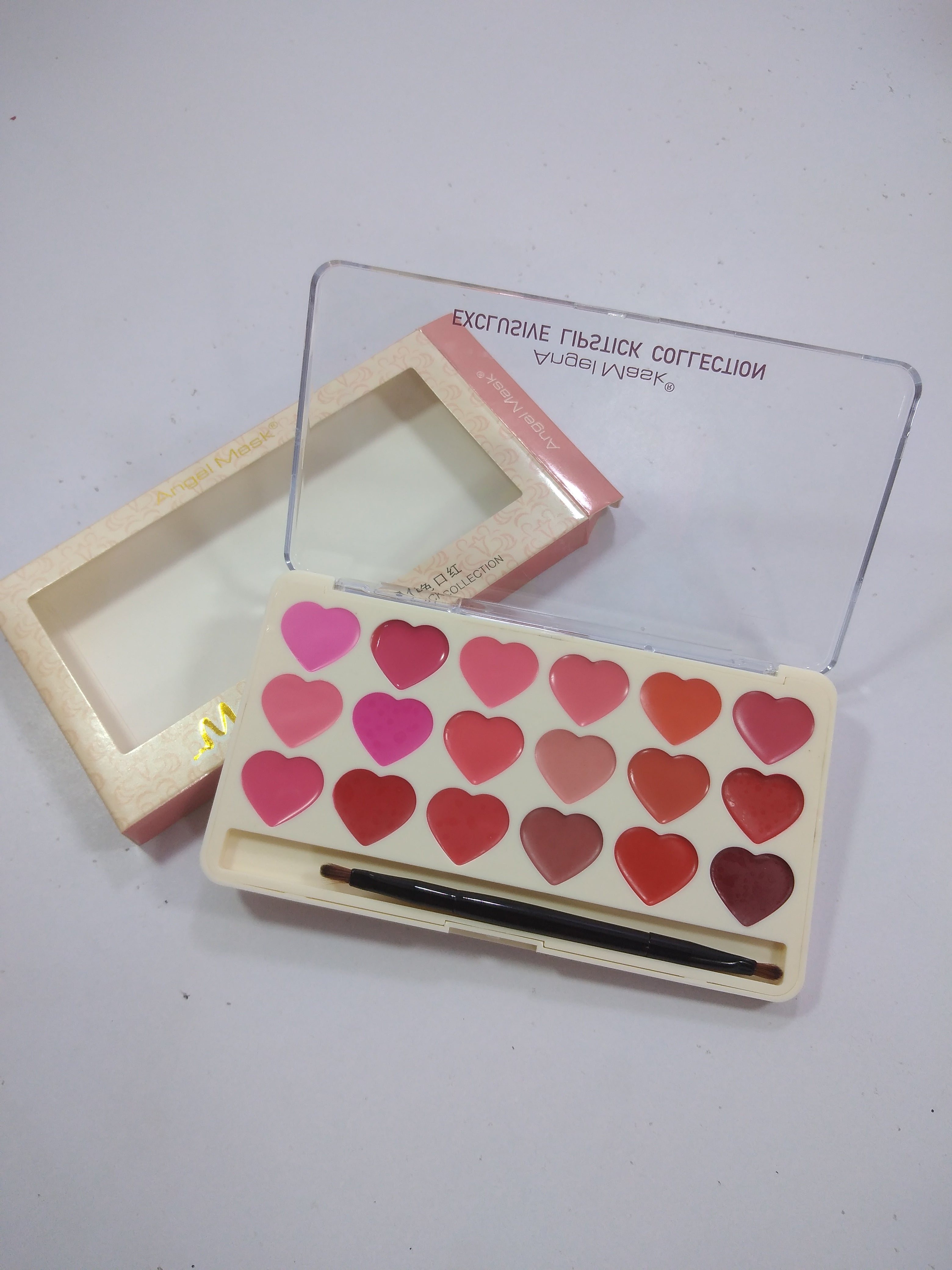 Lipstick pallete
