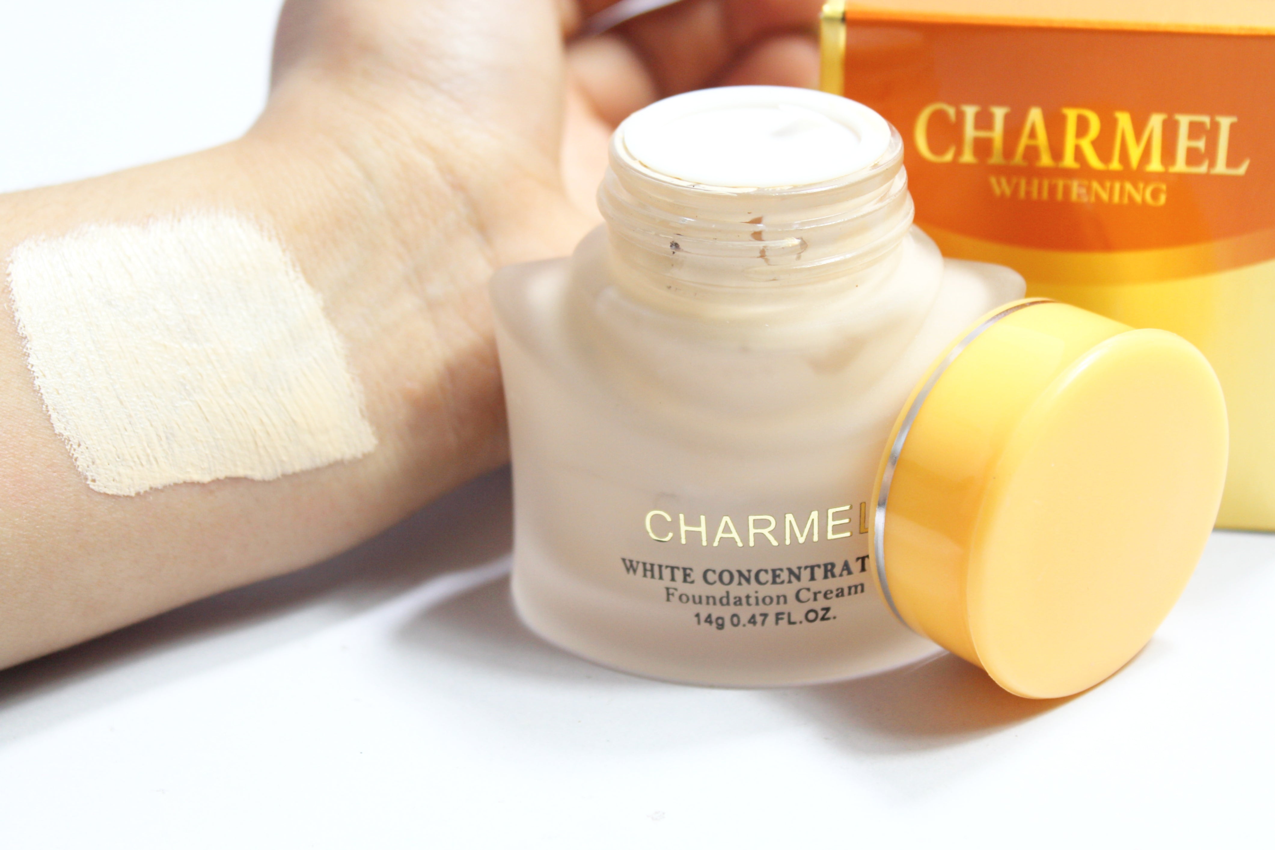 FOUNDATION CREAM WHITE CONCENTRATION CHARMEL