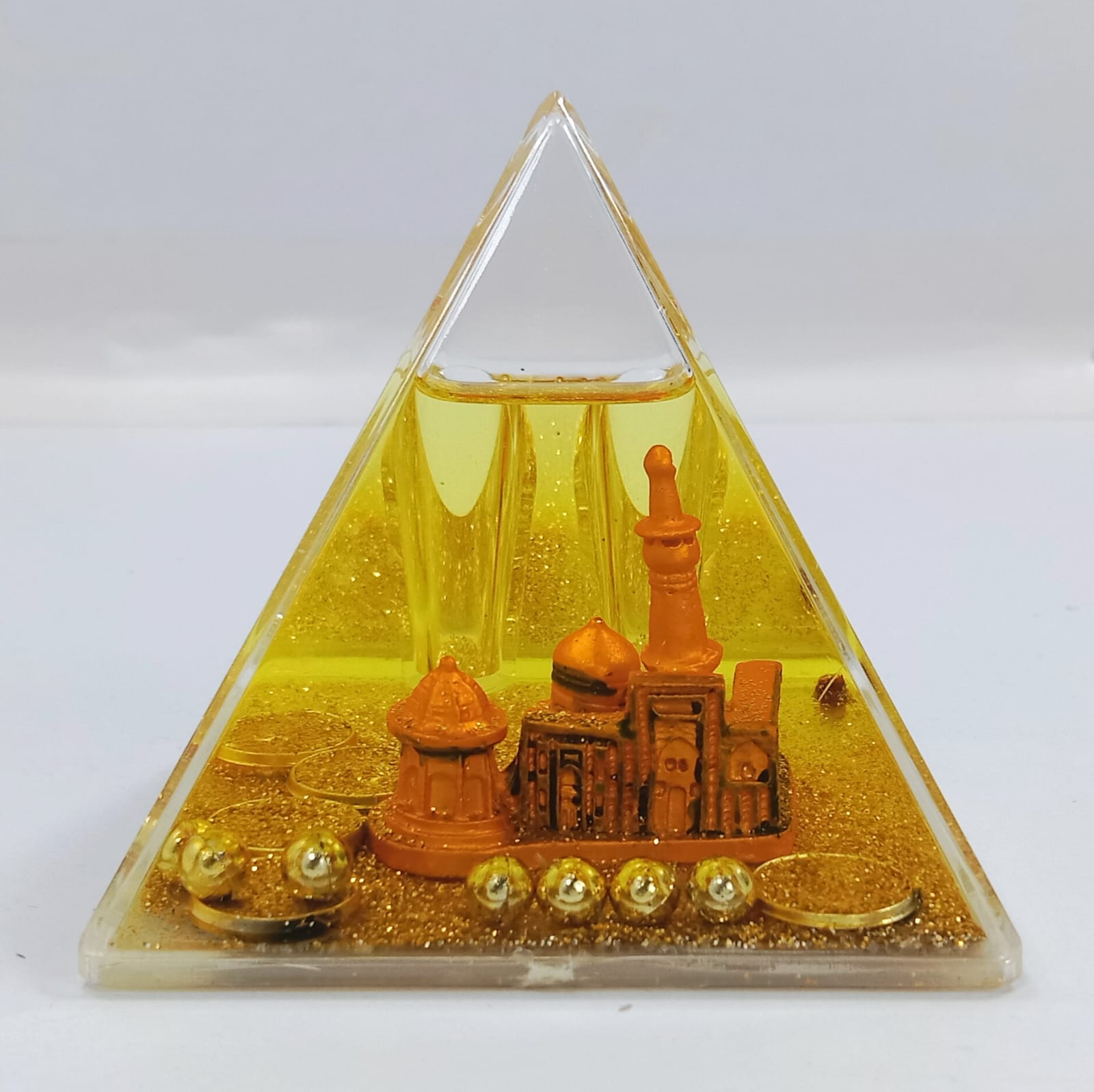 PYRAMID DECORATION PIECE
