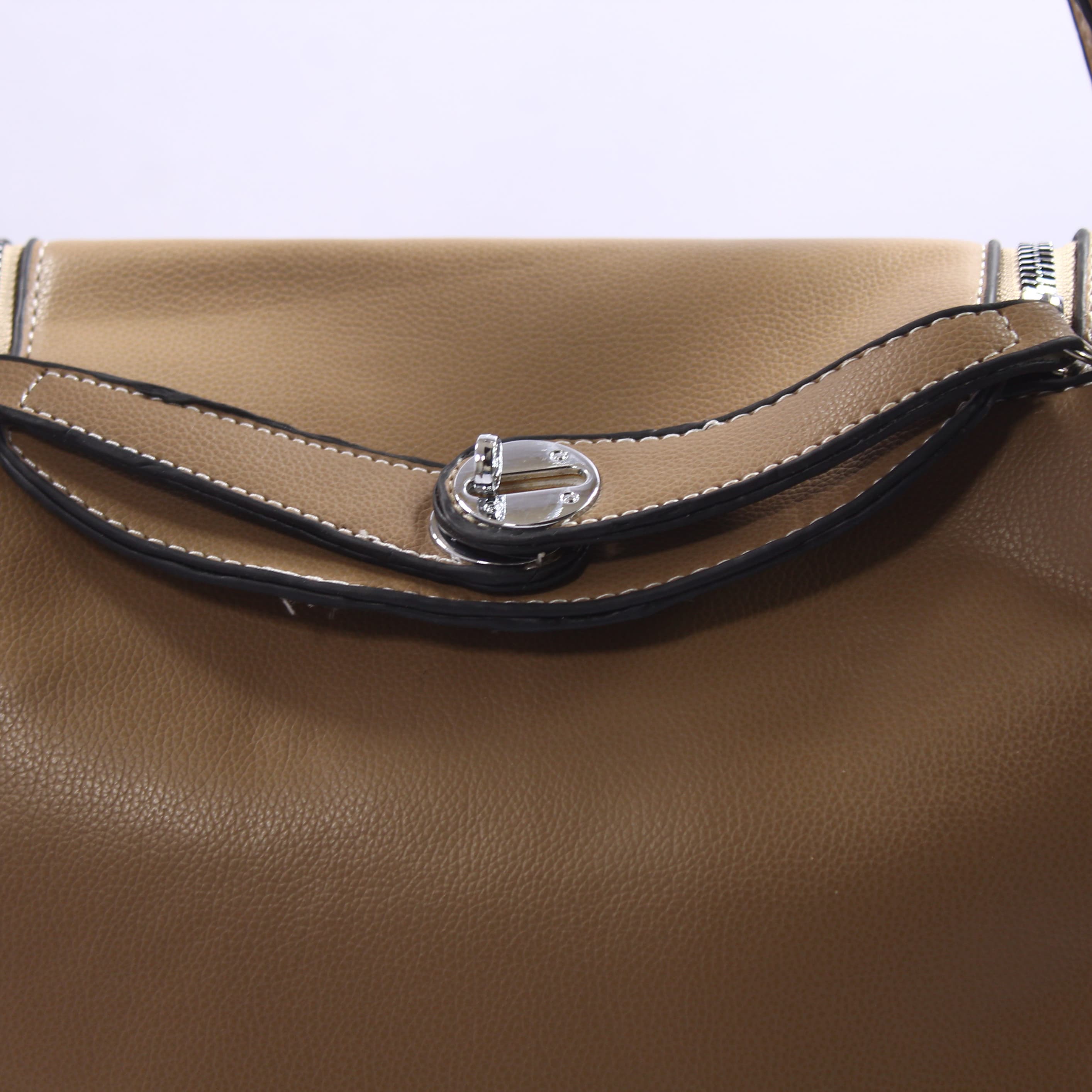 Leather Hand Bag B25