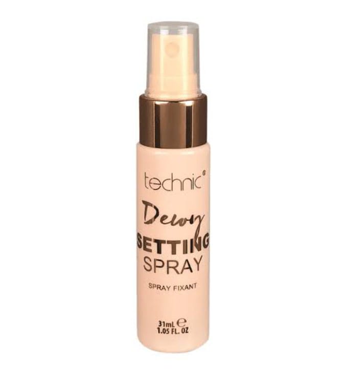 DEWY SETTING SPRAY BY TECHNIC