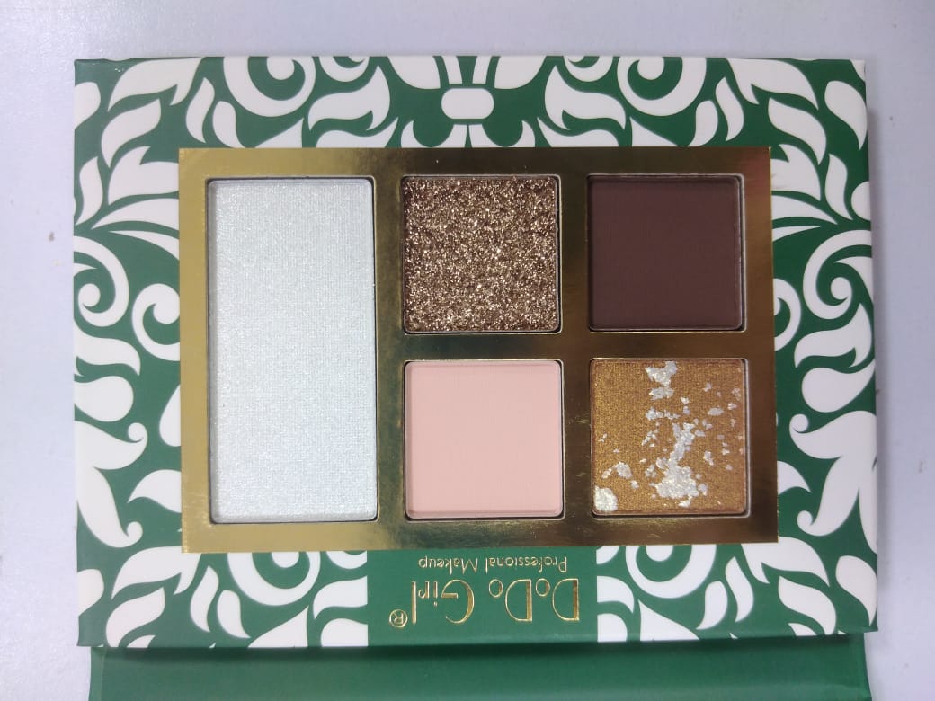 DODO GIRLS HIGHLIGHTER4 EYESHADOWS