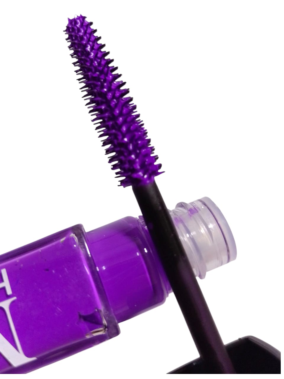 HUDA BEAUTY PURPLE MASCARA