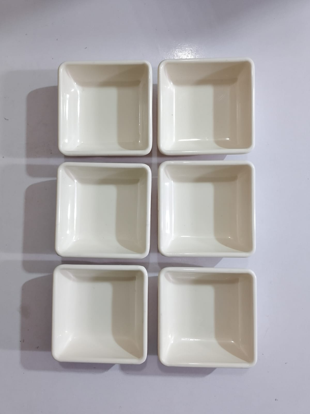 Melamine Sausage Serving