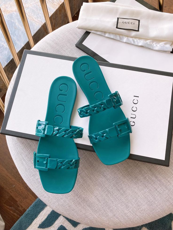Gucci Zinc Slipper