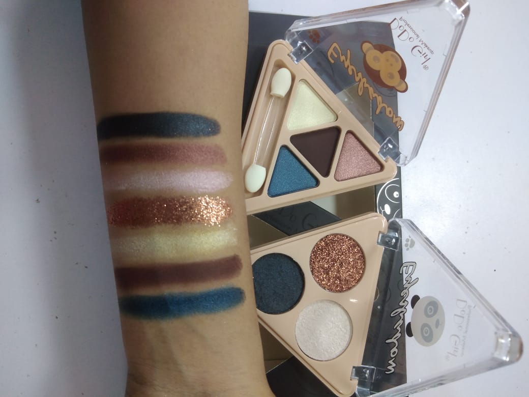 DODO DIRL EYESHADOW PALETTE