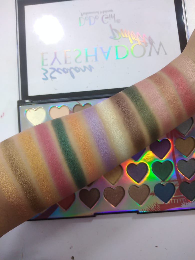 DODO GIRLS PROFESSIONAL 35 COLOR EYESHADOW