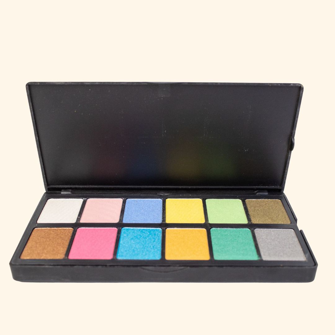 EYESHADOW PALETTE BEAUTY DOOR