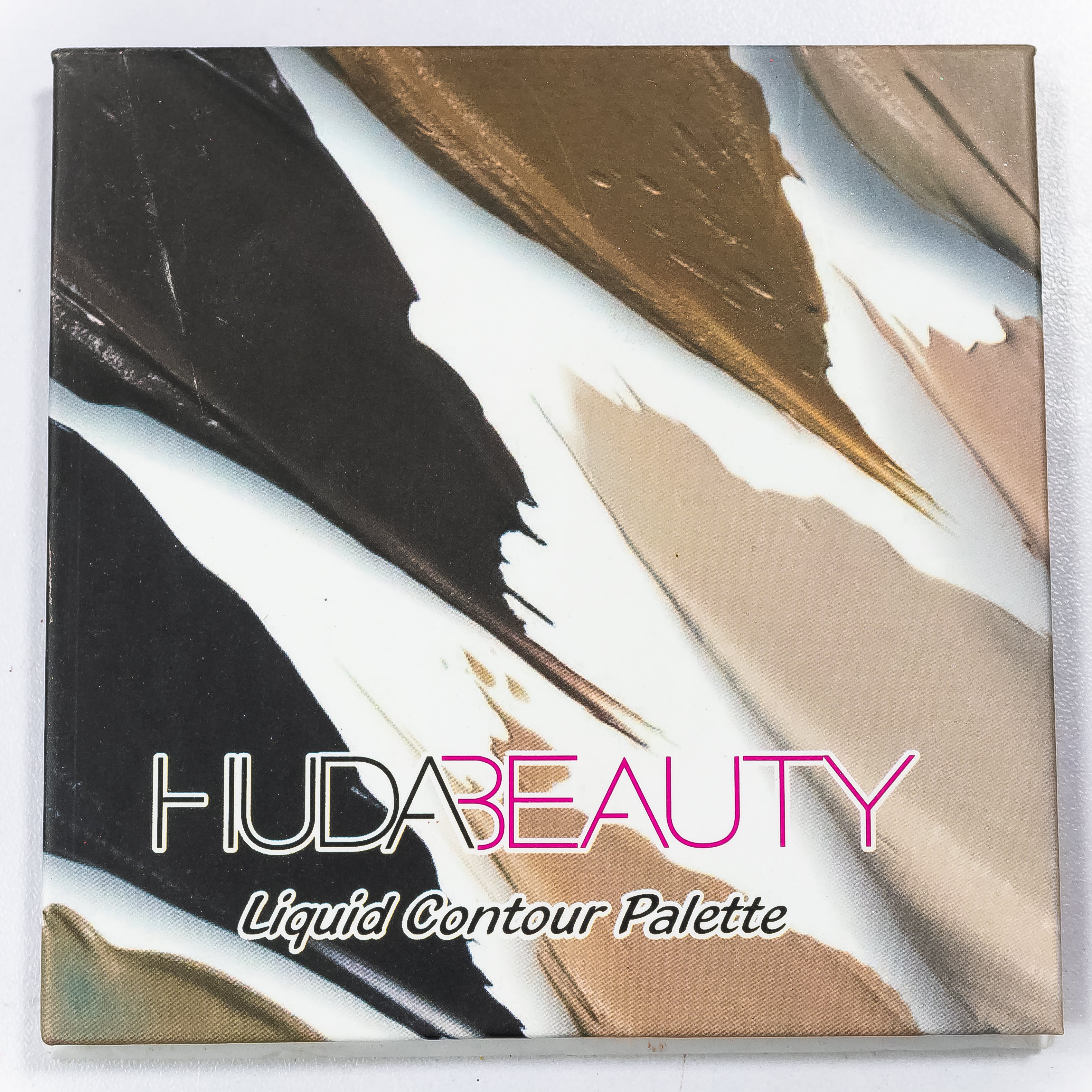 BLUSH PALETTE HUDA BEAUTY